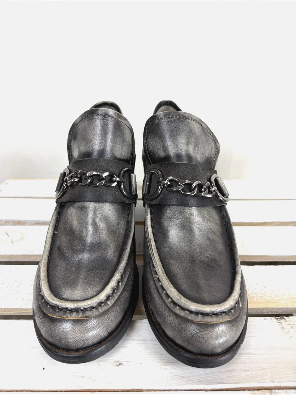 New NO Box Casta Palmer Pewter Gray Burnished Heeled Loafers #1062 EU 41